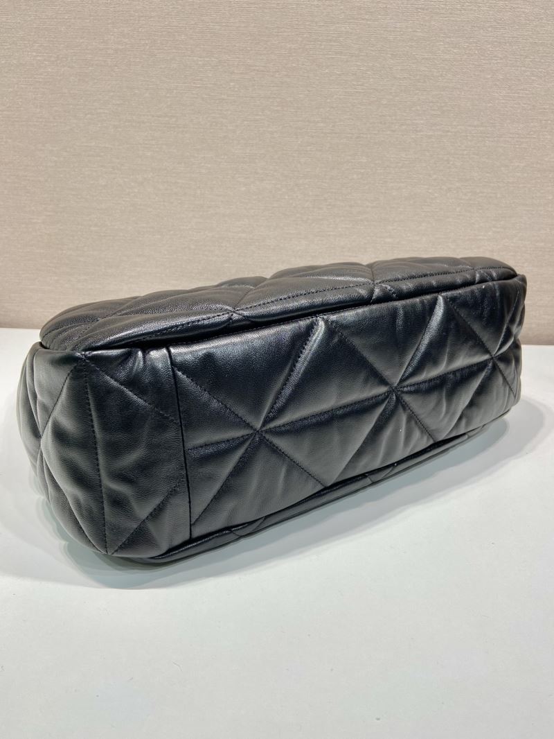 Pra*a hobo bags